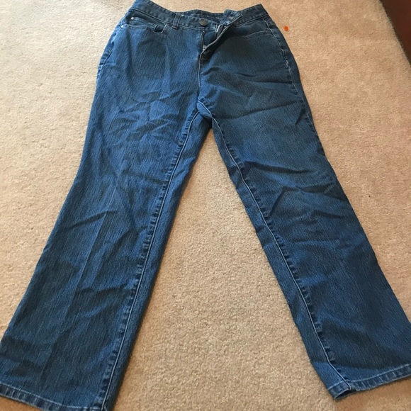 Jeans - Picture 1 of 2